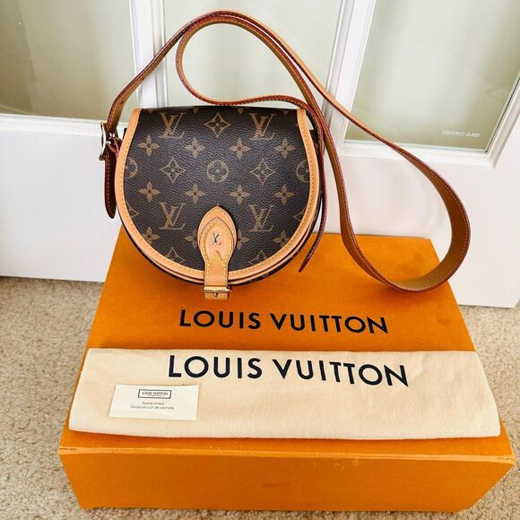 Louis Vuitton Handbags - Louis Vuitton Tambourin Crossbody Bag